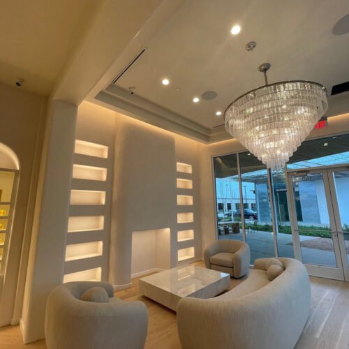 Elegant Glass Pendant Light for Villa Hotel