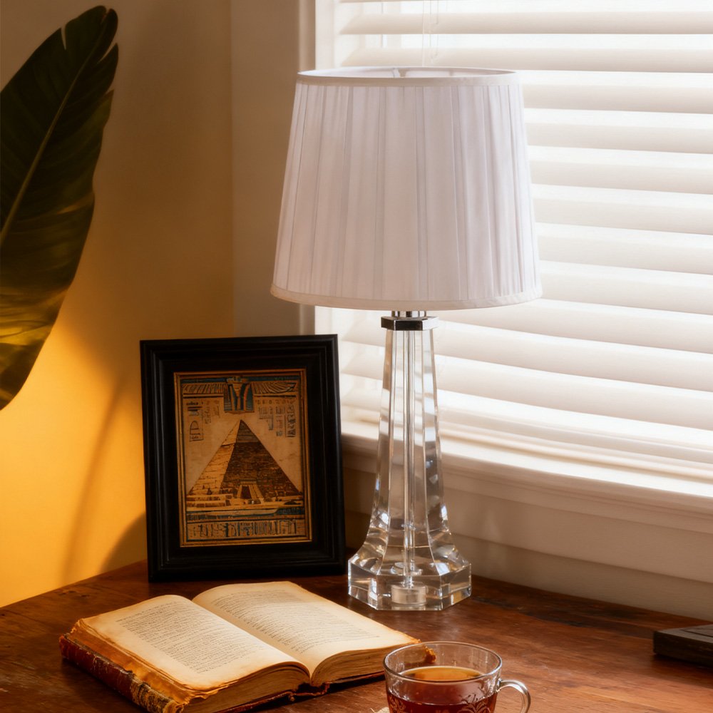 French Romantic Crystal Lamp - Image 4