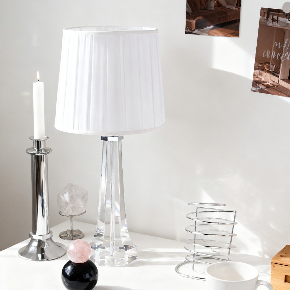 French Romantic Crystal Lamp - Image 5